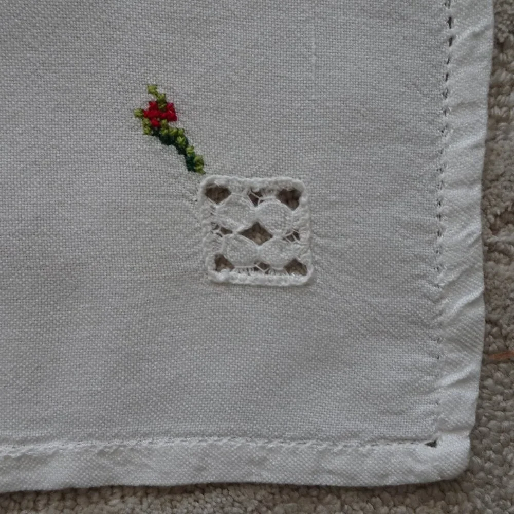 Vintage Handmade Tablecloth 76